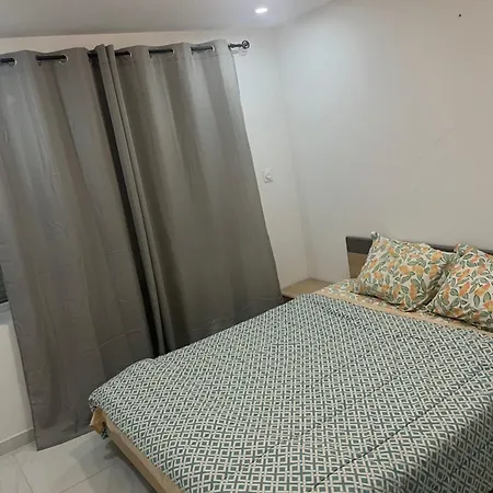 T2 Dans Apartamento *